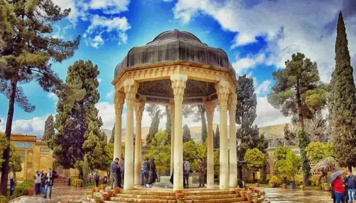 خوابگاه خصوصی در شیراز