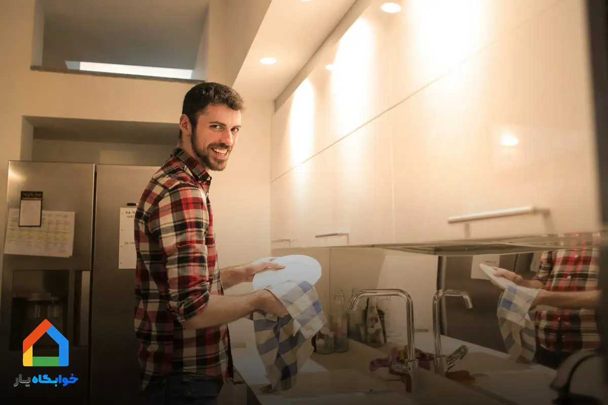 اهمیت نظافت در خوابگاه را دریابید! + برنامه هفتگی 4 مدیریت بهداشت فضاهای مشترک و نظافت در خوابگاه عمومی
