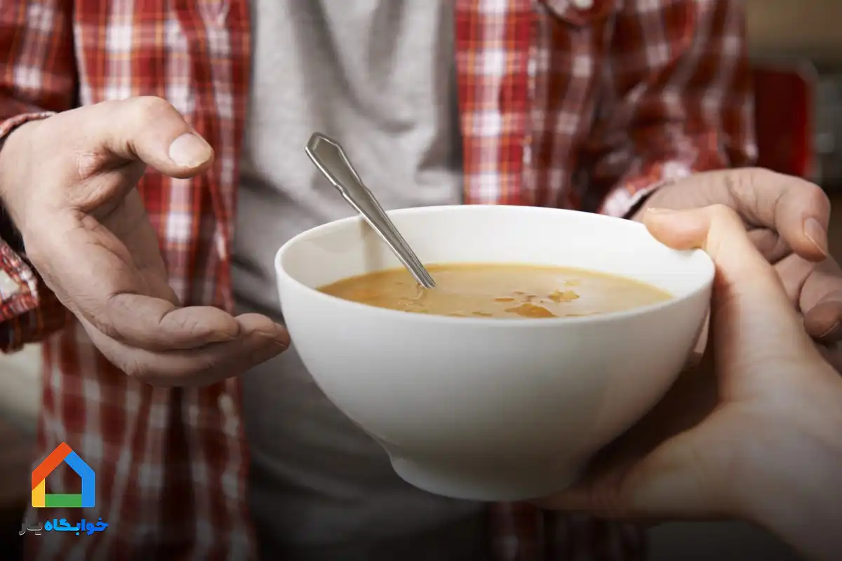 هر آنچه برای رهایی از معضلات تغذیه در خوابگاه باید بدانید! 5 راهکارهای عملی مدیریت معضلات تغذیه در خوابگاه