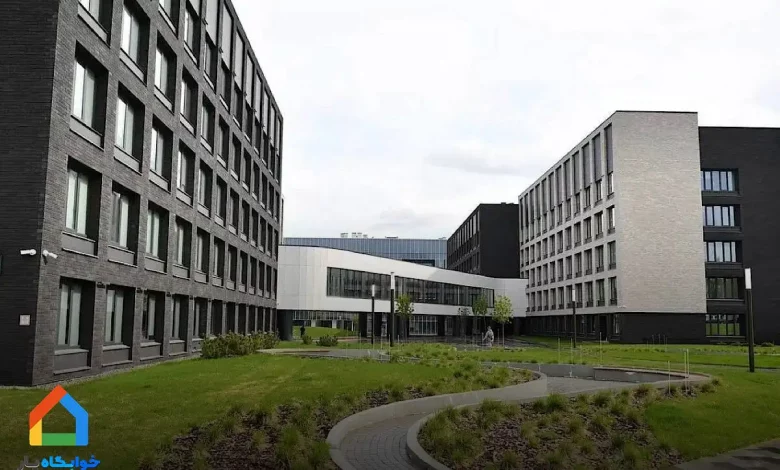 نزدیکی یا دوری؟ بررسی مزایا و معایب خوابگاه های نزدیک به دانشگاه 1 نزدیکی یا دوری؟ بررسی مزایا و معایب خوابگاه های نزدیک به دانشگاه